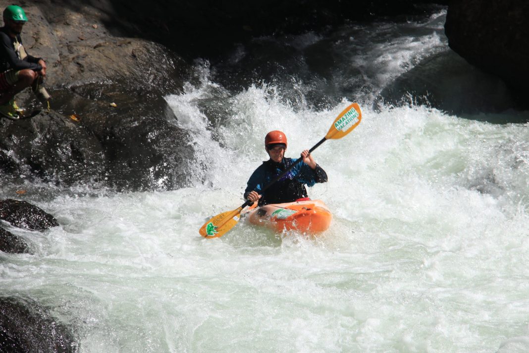 Eugene kayaking with Amazing Vacations in Costa Rica